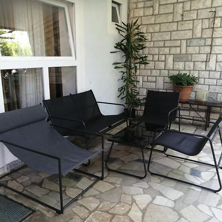 Apartment Koka, Sandy Beach ツリクヴェニツァ エクステリア 写真